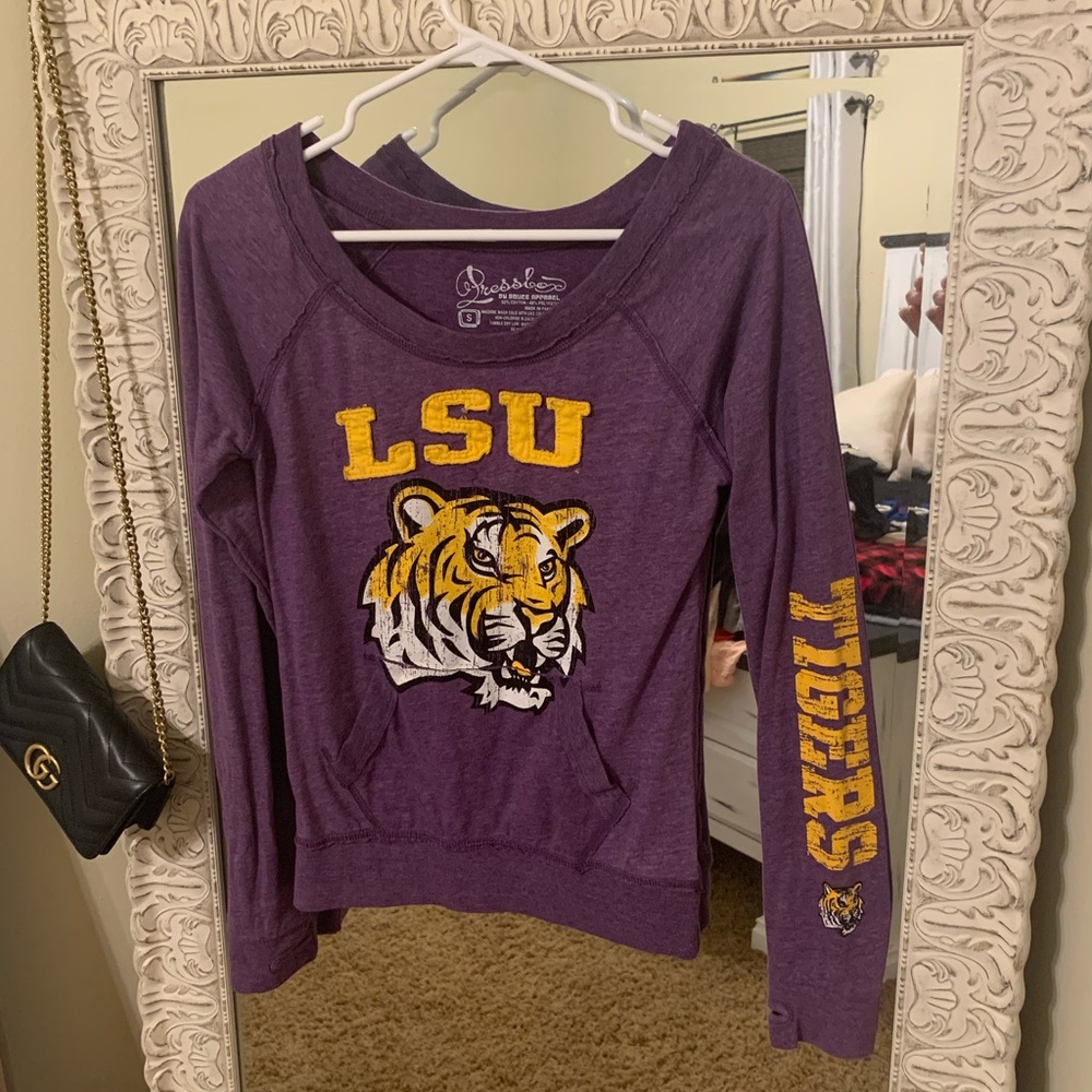 LSU sweatshirt